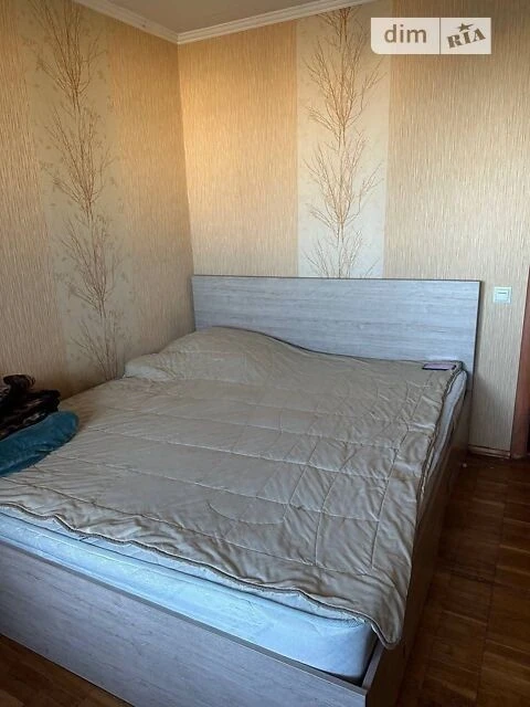 Довготривала оренда 2к квартири на вул. Космонавта Поповича