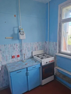 Selling a one-room apartment in Rogan, 92 Brigada Street (formerly Gritsevtsa Street)