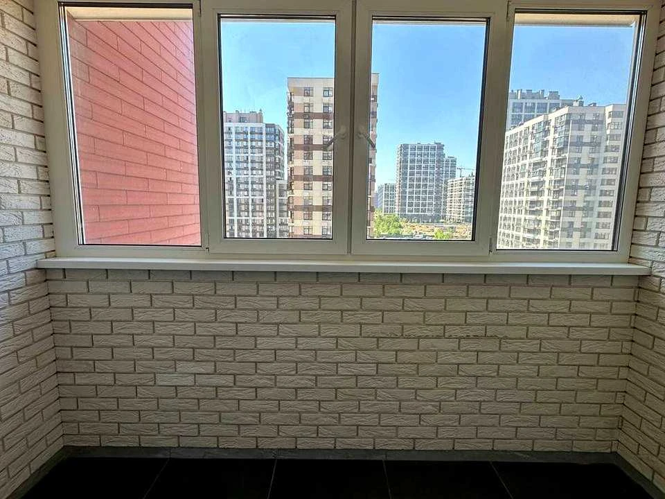 Квартира. Київ, Сергія Данченка вул.