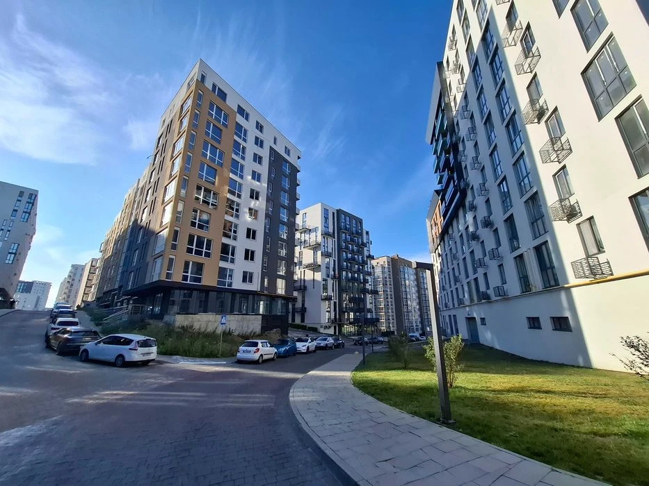 Продаж 1 кімнатної квартири в зданій новобудові ЖК "Нове жит