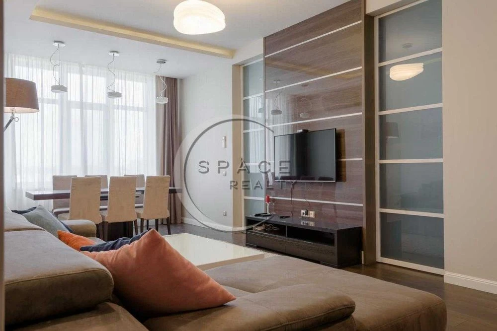 Продаж 3 кімнатної квартири 115 м2 Верхогляда 20 (Драгомиров