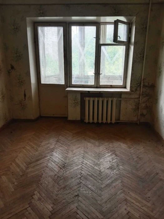продам 1к квартиру (вул. Донецька 7, Київ)