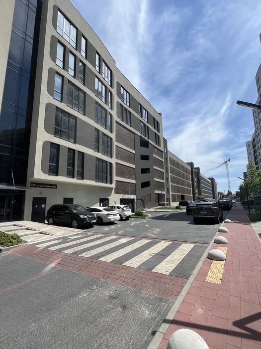 Парус Сіті, паркомісце, паркінг, Parus City, продаж (оренда)