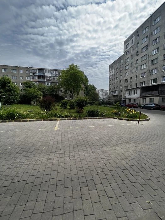 Паркомісце паркінг продаж,оренда