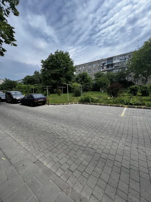 Паркомісце паркінг продаж,оренда