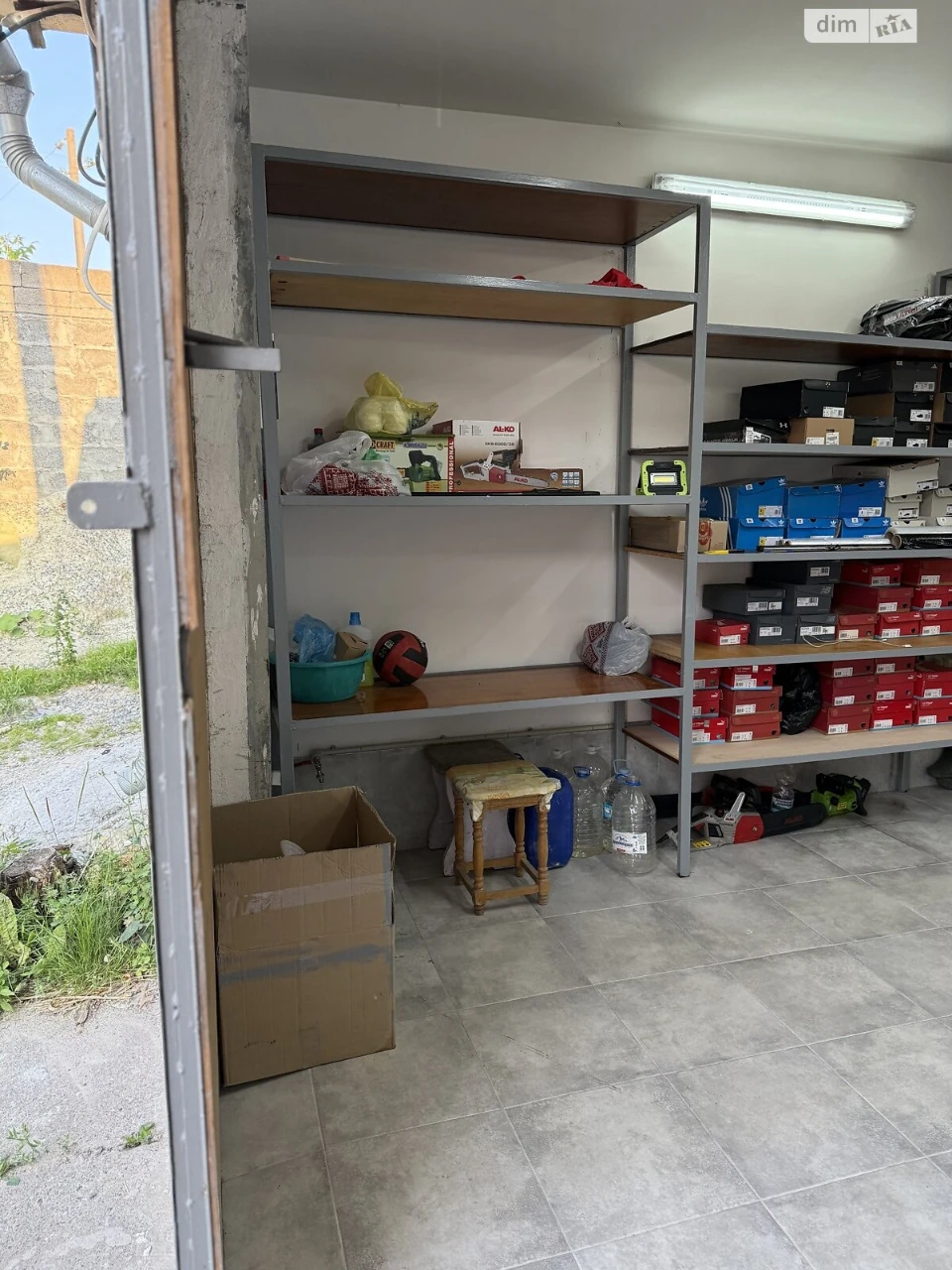 Продаж Місце в гаражному кооперативі Сихів