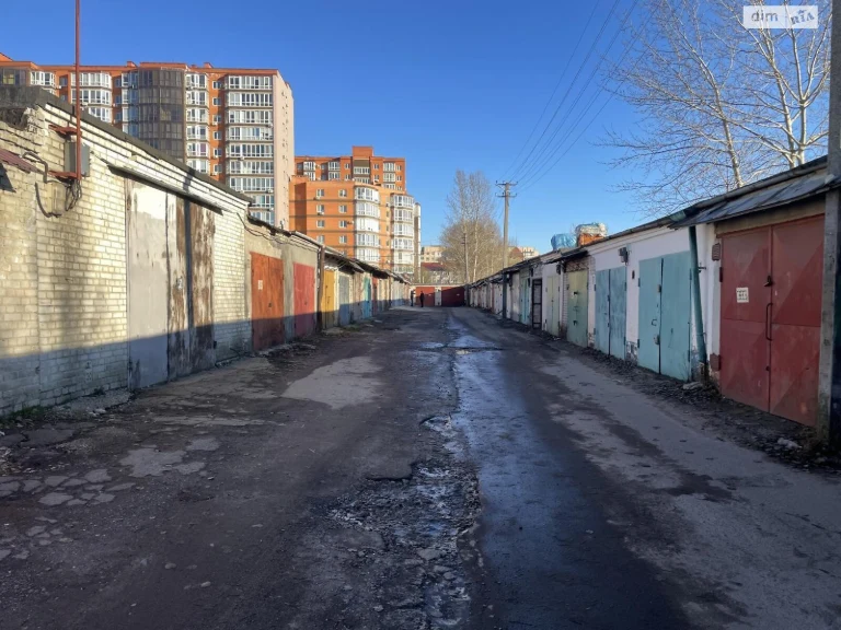 Продаж Місце в гаражному кооперативі