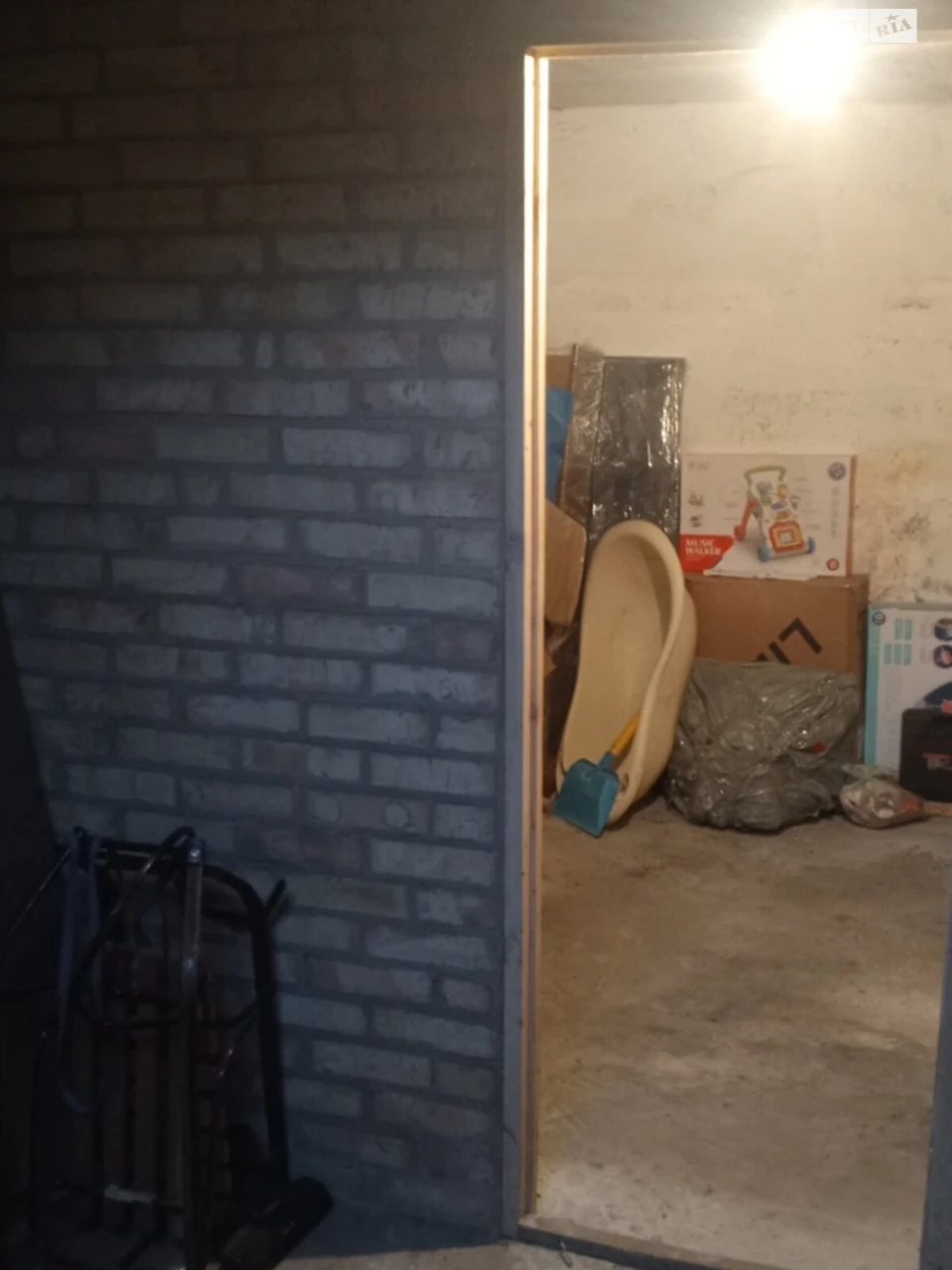 Продаж Окремий гараж Деснянський