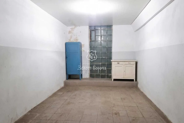 Гараж. Гарний стан. Пантелеймона Куліша, 2, Лівобережний мас