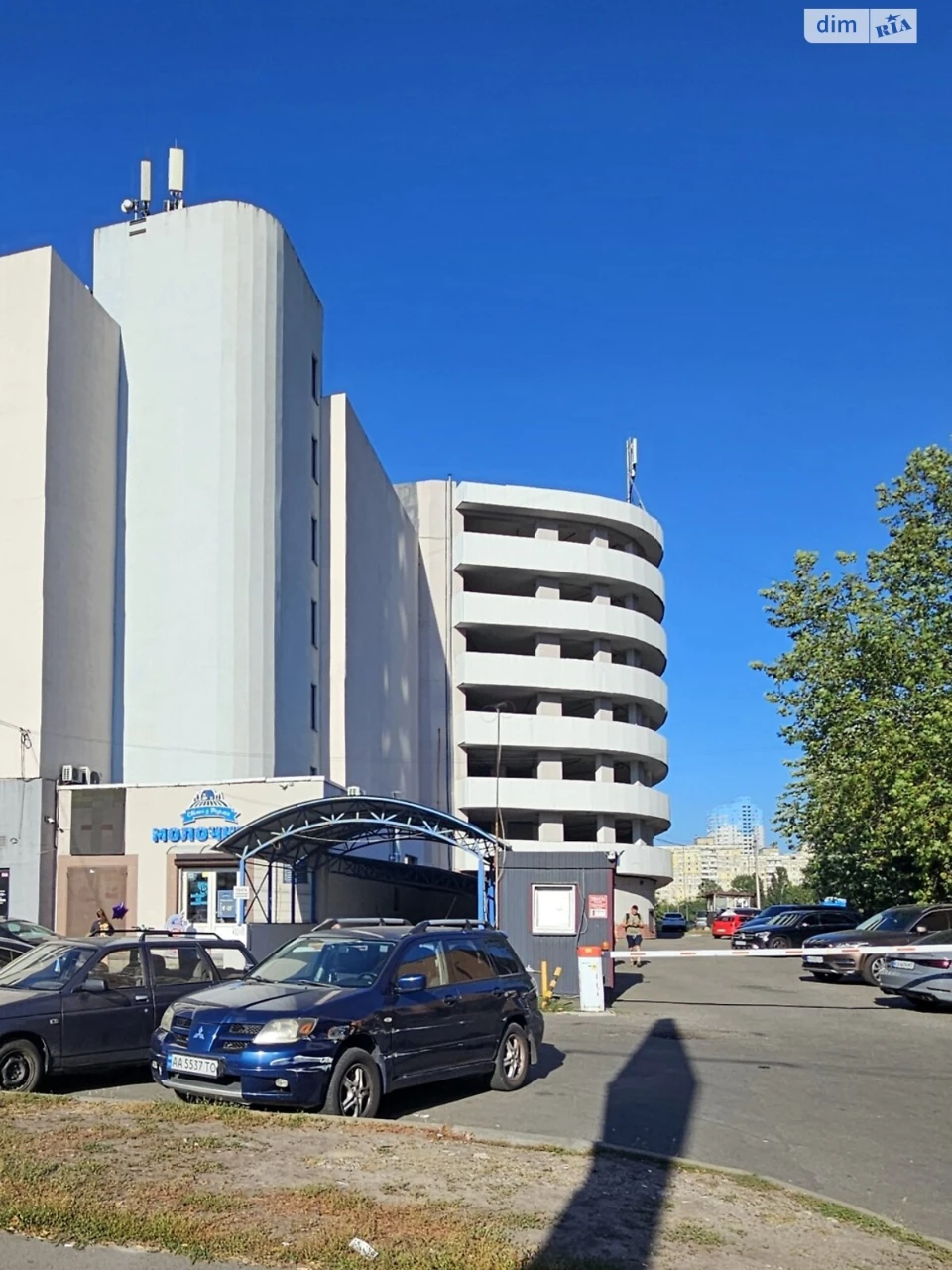 Продаж Підземний паркінг Позняки