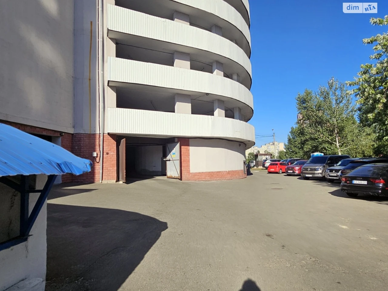 Продаж Підземний паркінг Позняки