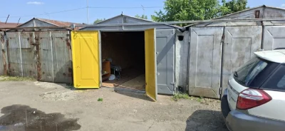 Продам приватизований гараж . Гск троещина.