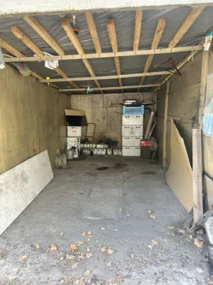 Продам гараж в м.Києві по вулиці парково-сирецька