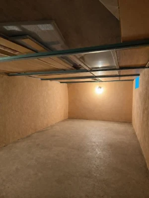 Продам гараж 17,4 м² – ГК «Волгоградський», від власника