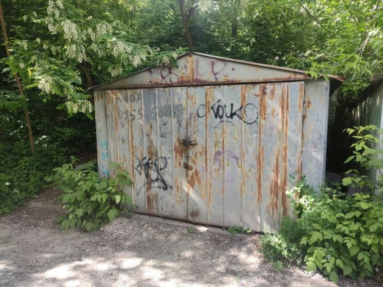 Продам гараж металический