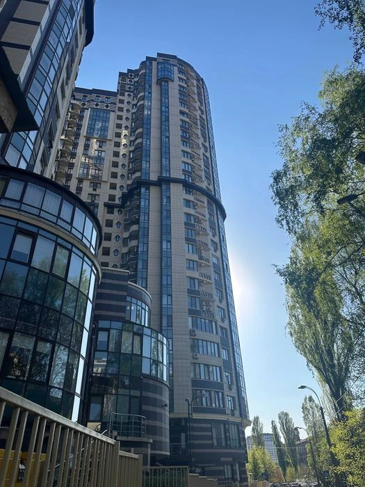 Продаж Паркомісця Василя Тютюнника вул. 37/1 (ЖК Престиж Хол