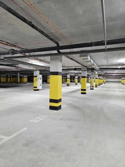 Продаж просторе паркомісце підземний паркінг ЖК Jack House Л