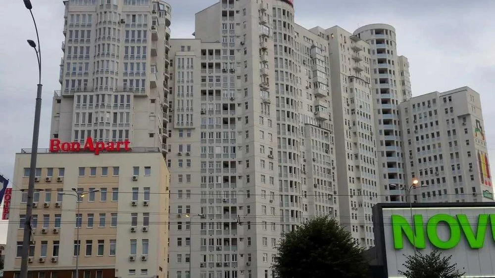 Продаж Паркомісця бул. Миколи Міхновського 14-16 (Avenue 14-