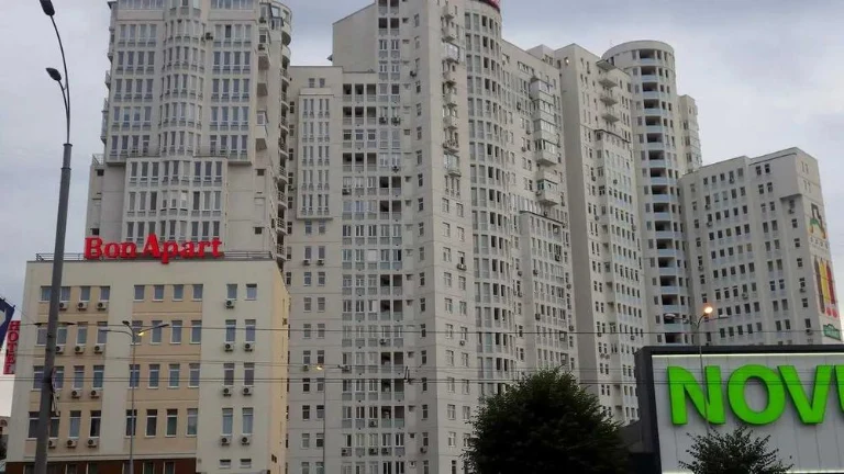 Продаж Паркомісця бул. Миколи Міхновського 14-16 (Avenue 14-