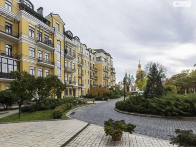 Продаж Підземний паркінг Старий Київ