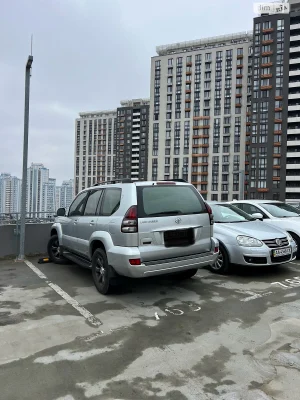 Продаж Підземний паркінг Осокорки