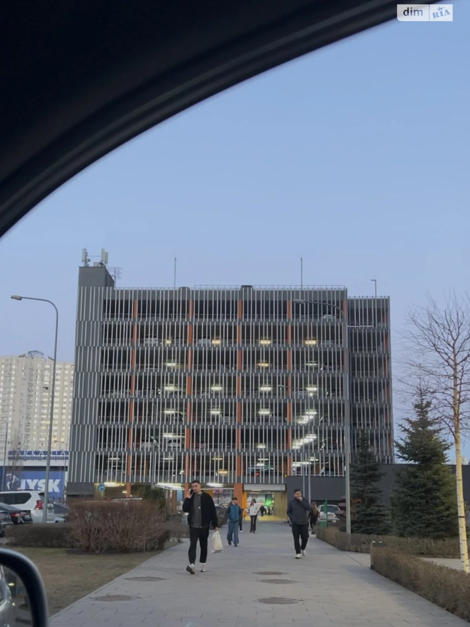 Продаж Підземний паркінг Осокорки