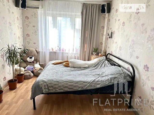 Продаж 2к квартири 60.3 кв. м на вул. Урлівська 9 • ID 34581