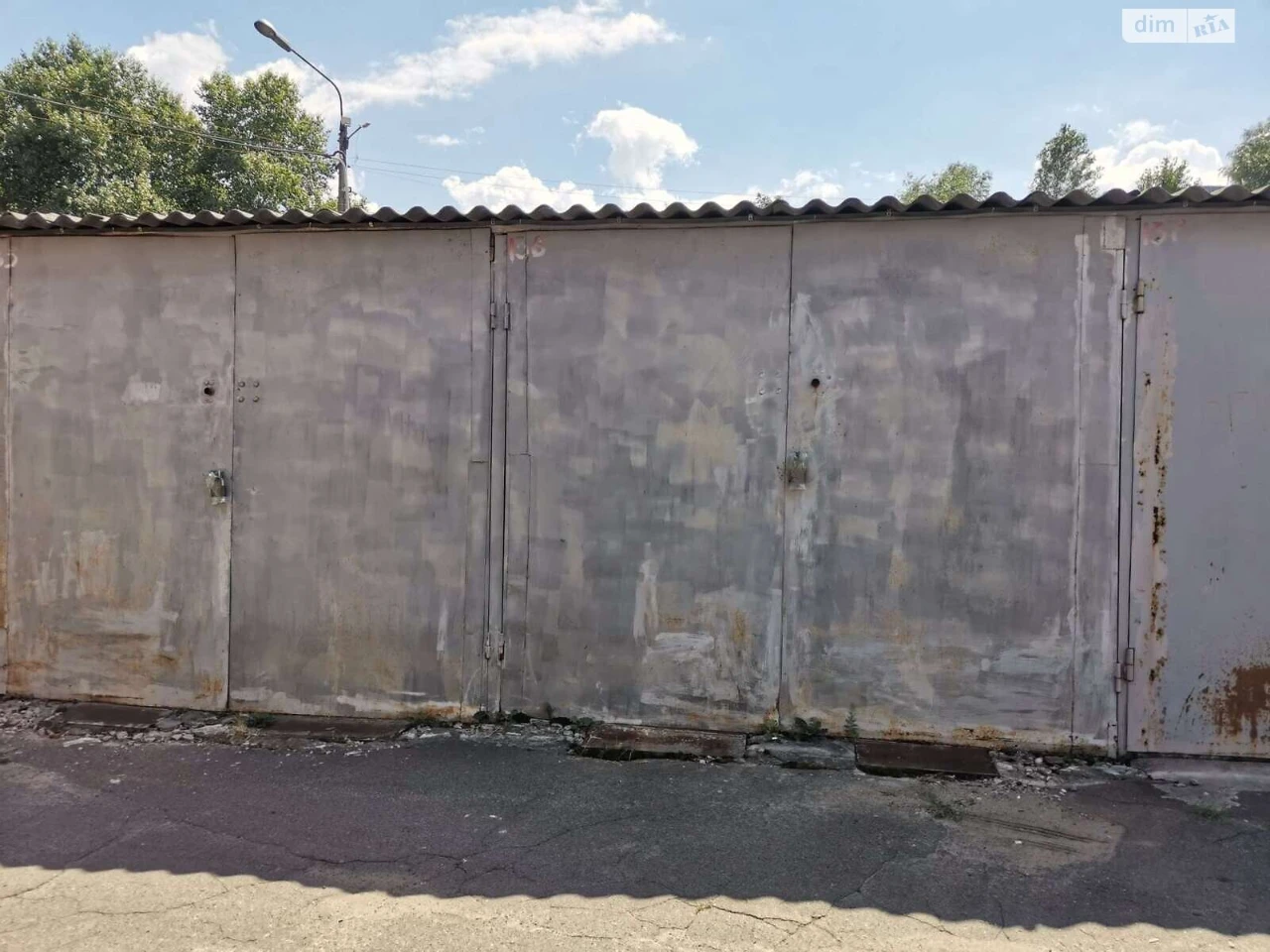 Продаж Місце в гаражному кооперативі Оболонський