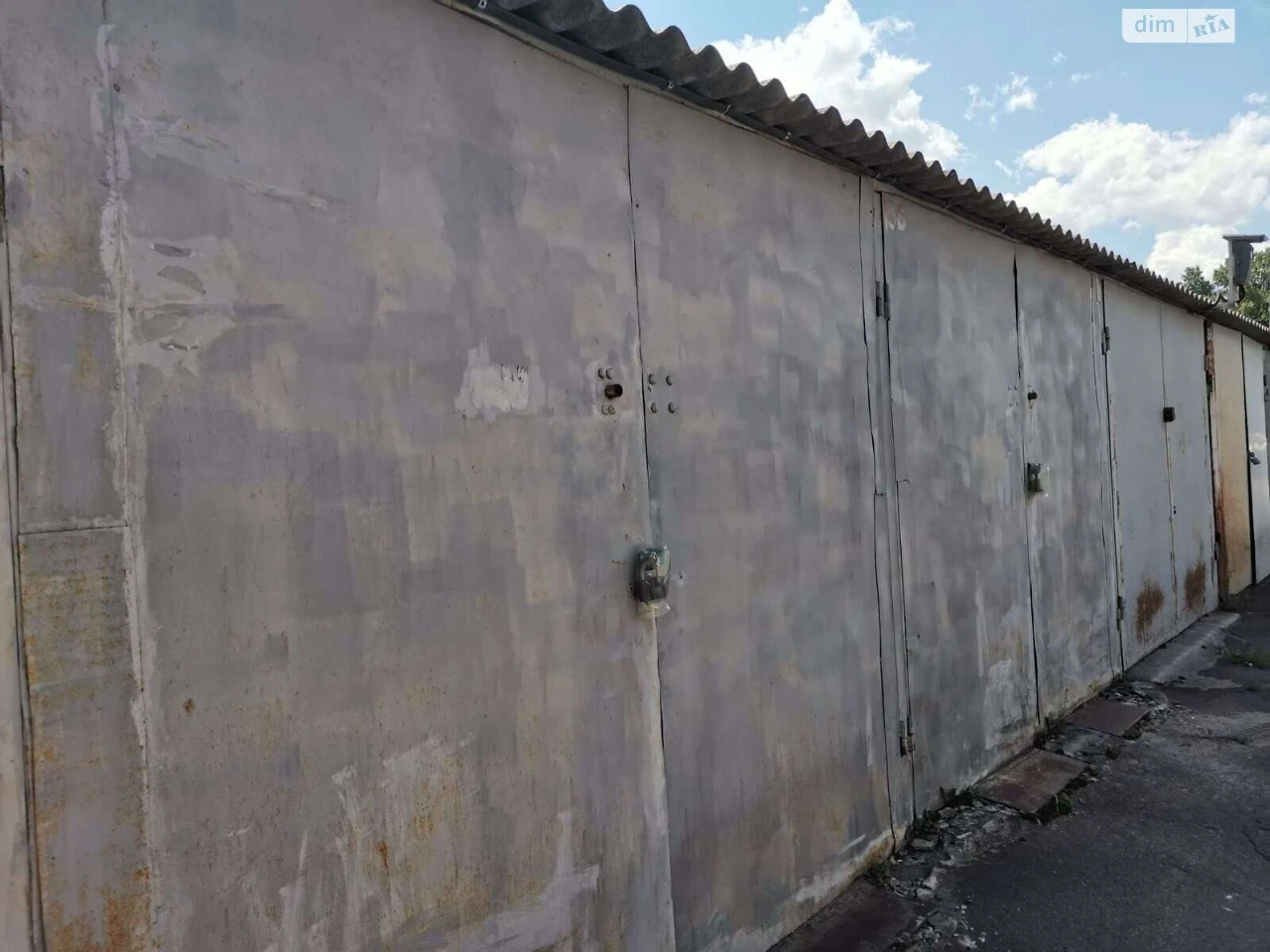 Продаж Місце в гаражному кооперативі Оболонський