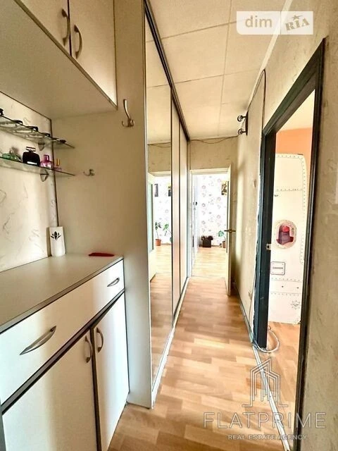 Продаж 2к квартири 60.3 кв. м на вул. Урлівська 9 • ID 34581