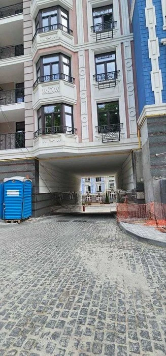 Воздвиженка центр Паркінг інвестиція Вигода
