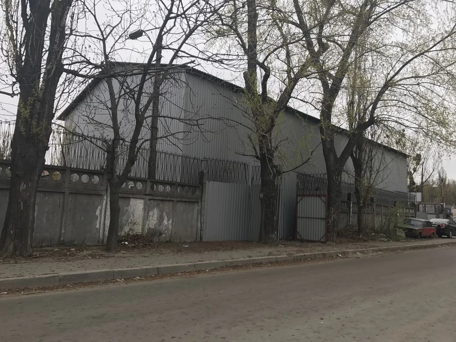 Продам Ангар під  разборку