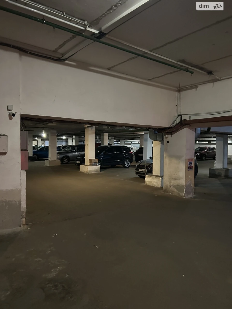 Продаж Підземний паркінг Подільський