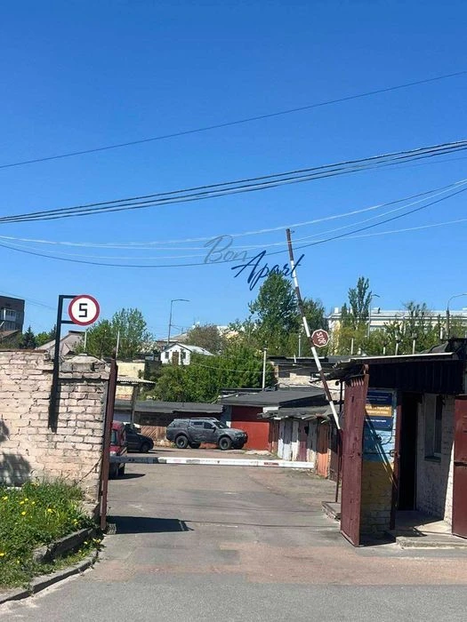 ГК Дружба, вул.Товарна,10, БЕЗ КОМІСІЇ!! 11550 дол.