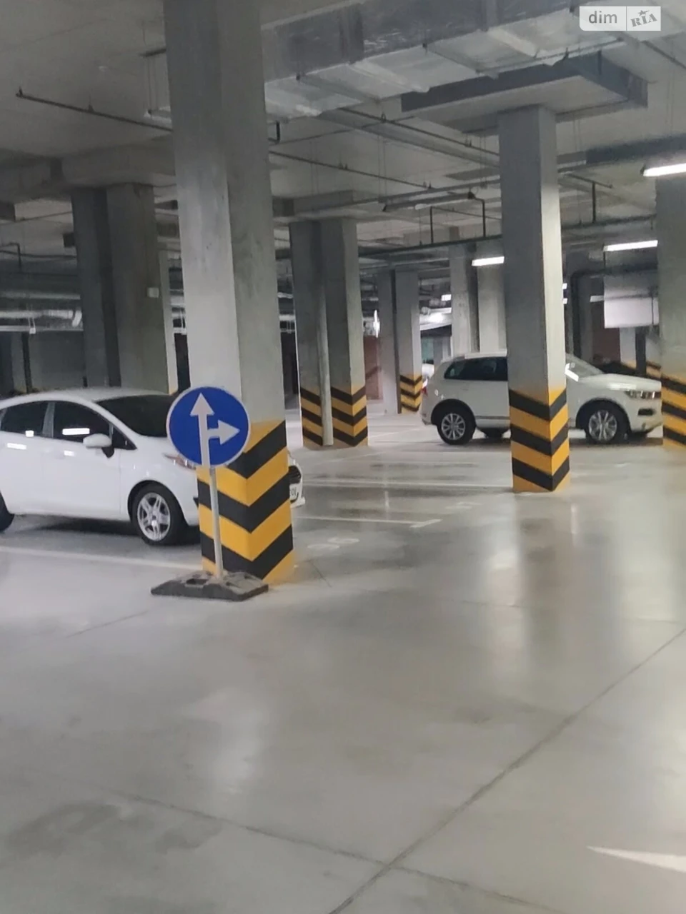 Продаж Підземний паркінг Голосіївський