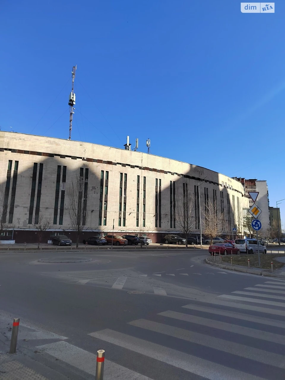 Продаж Місце в гаражному кооперативі Дарницький