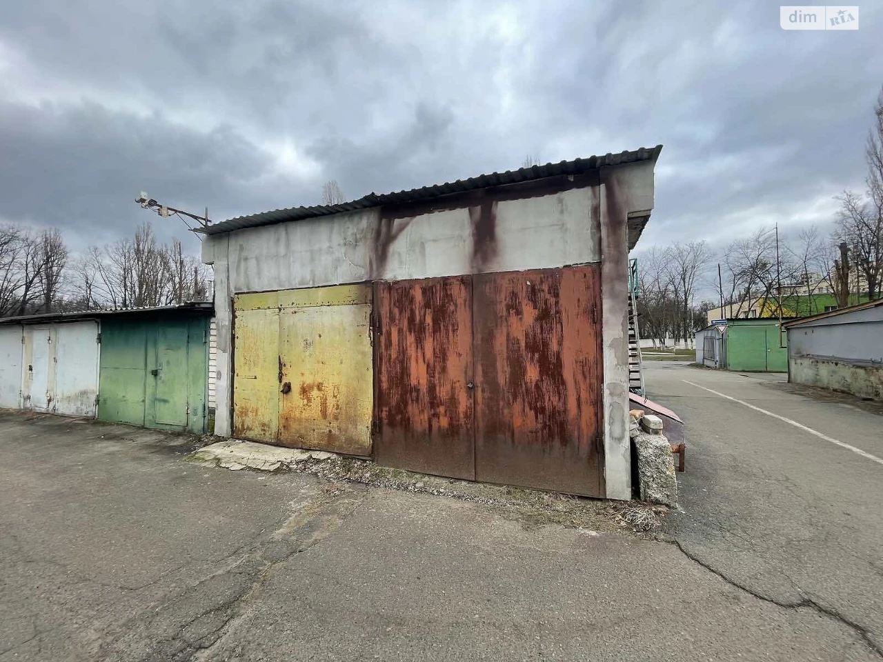 Продаж Місце в гаражному кооперативі Святошинський