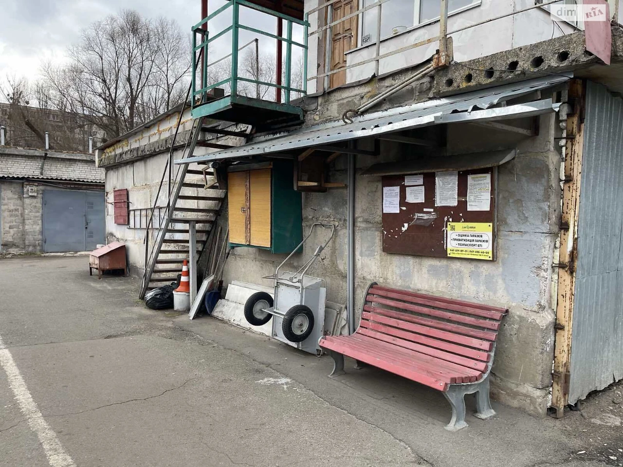 Продаж Місце в гаражному кооперативі Святошинський