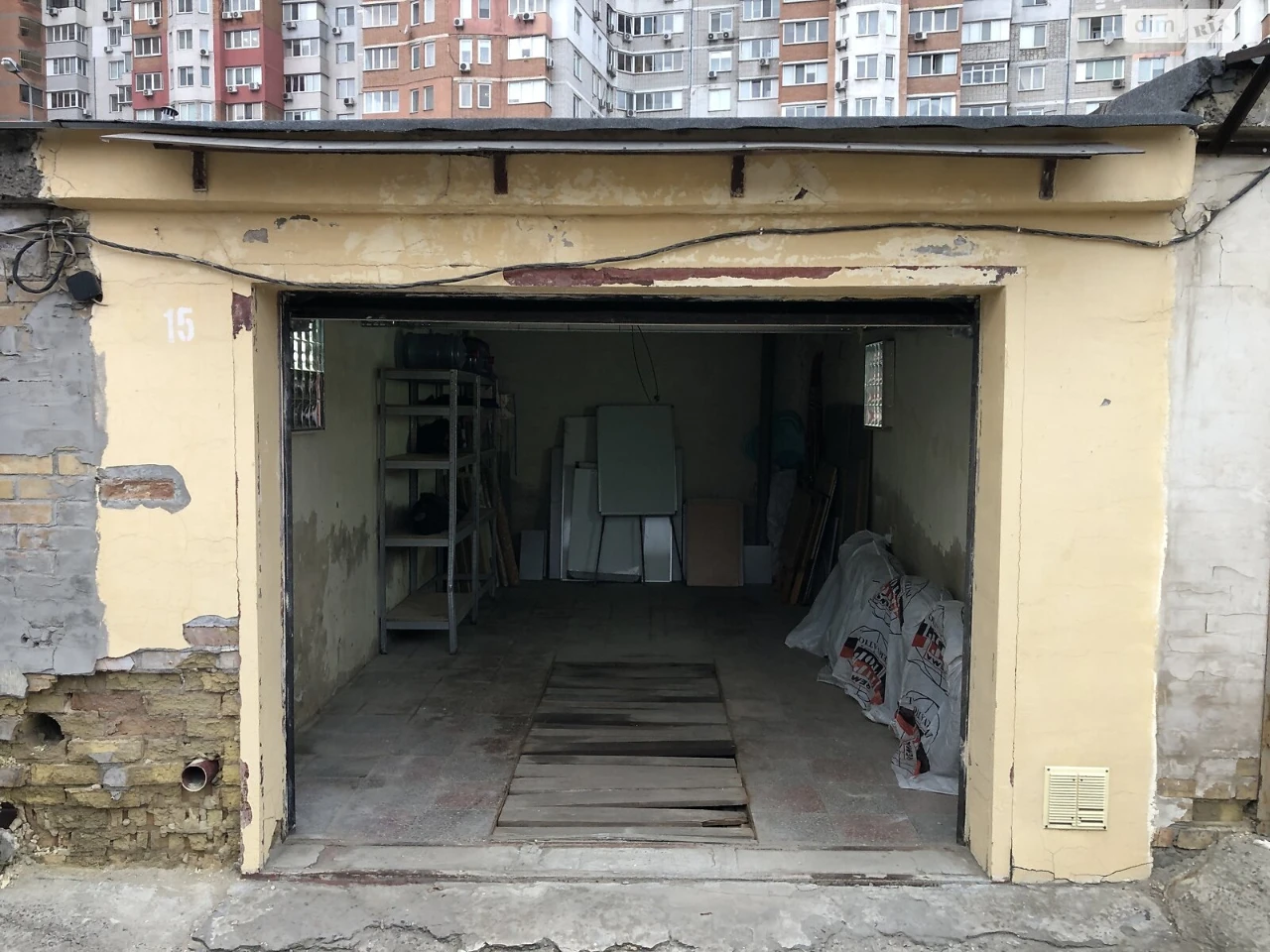 Продаж Місце в гаражному кооперативі Солом'янський