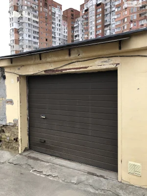 Продаж Місце в гаражному кооперативі Солом'янський