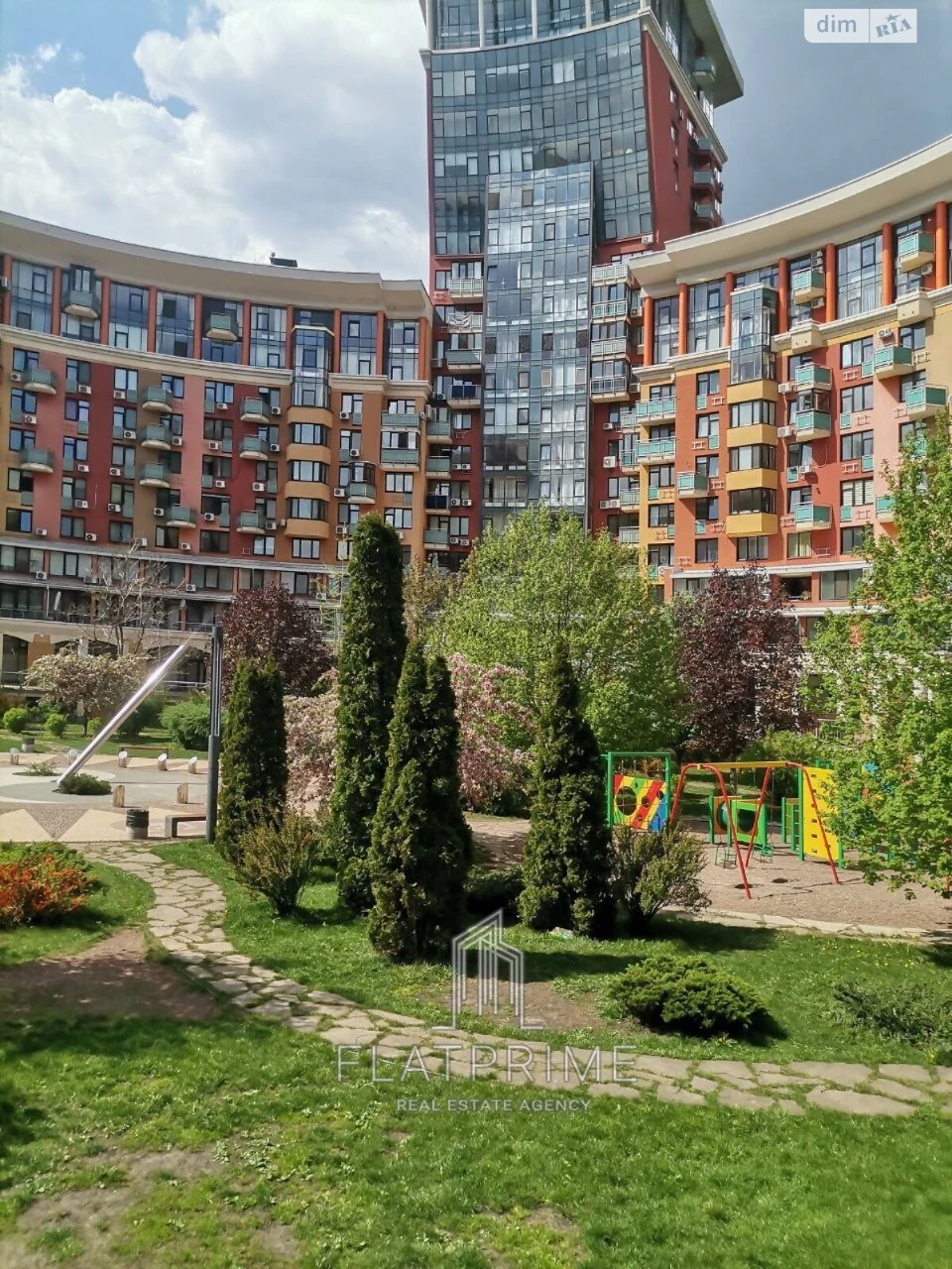 Продаж Підземний паркінг Голосіївський