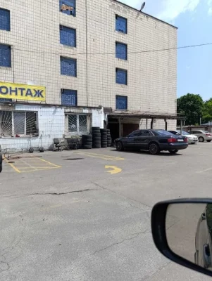 Гараж ГБК.Теремки. Цегляний Первый Поверх: 1-й сдаем в аренд