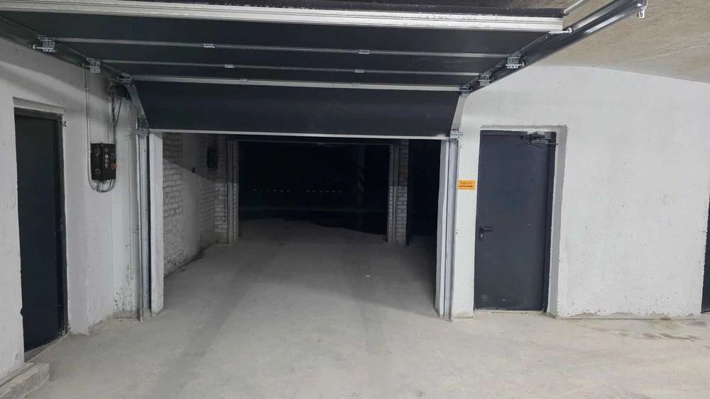 Продам Паркінг ЖК Окленд, велике окреме безпечне місце, Okla