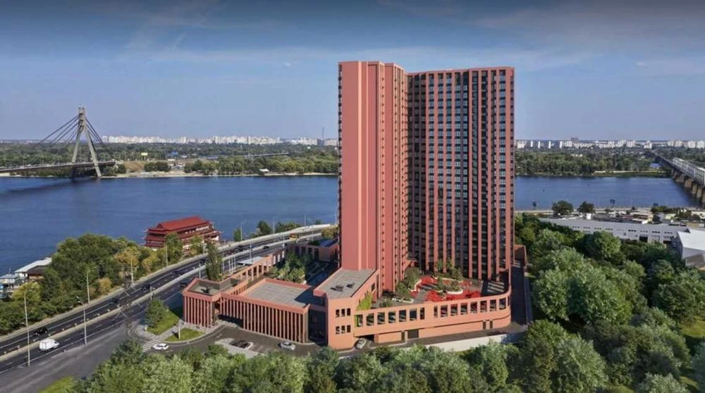 Паркинг . Dock 32 , Оболонь , р-н Рыбальский остров.