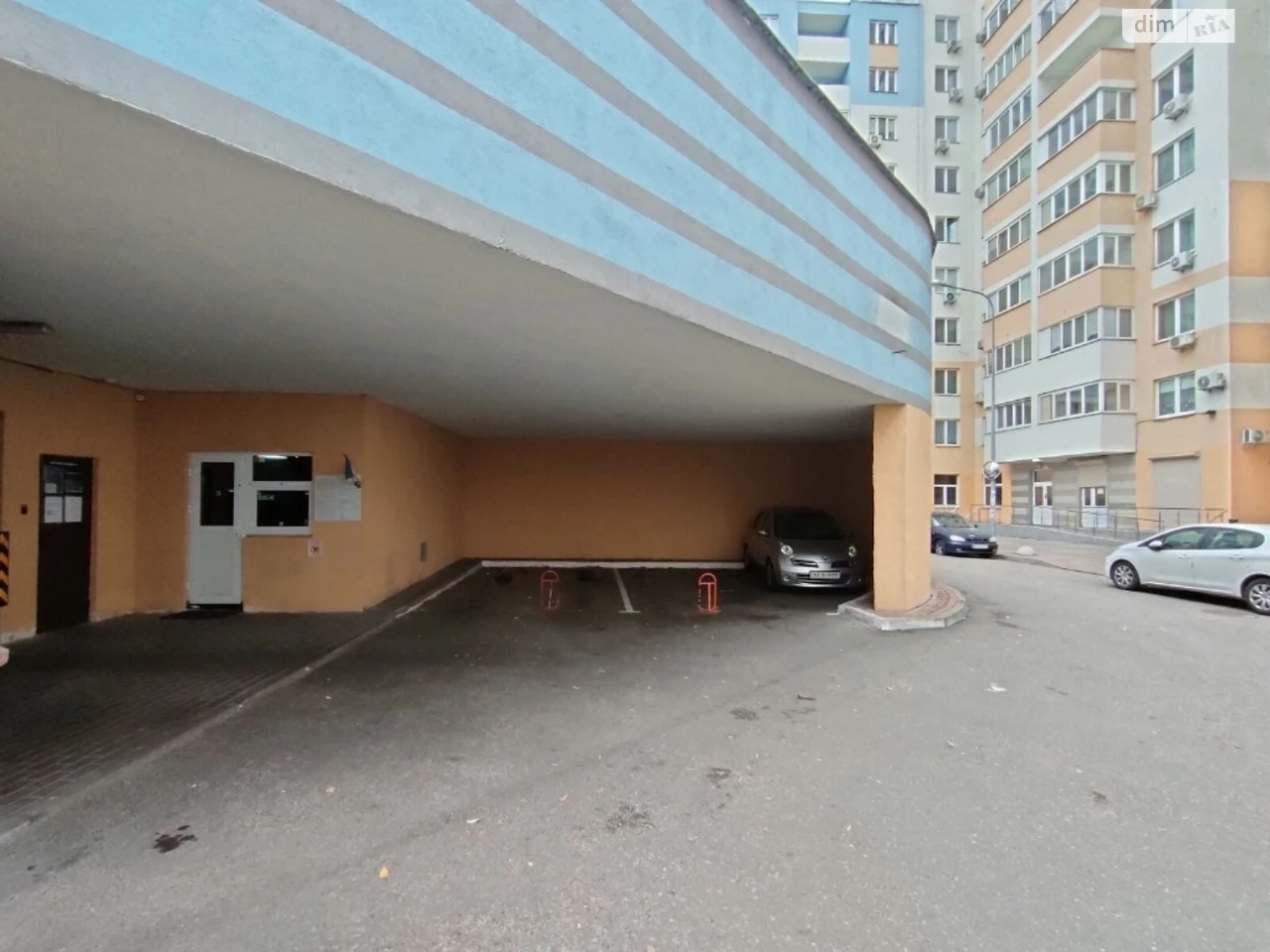 Продаж Підземний паркінг Виноградар