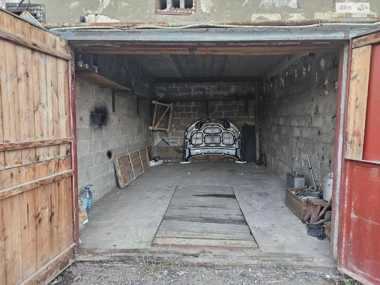 Продаж Місце в гаражному кооперативі Соборний