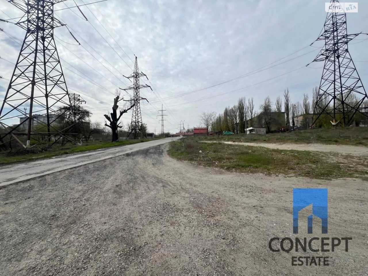 Продаж Місце в гаражному кооперативі Чаплі