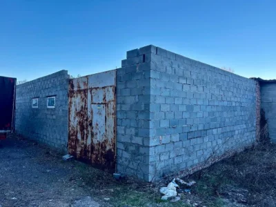 Продам недобудований гараж