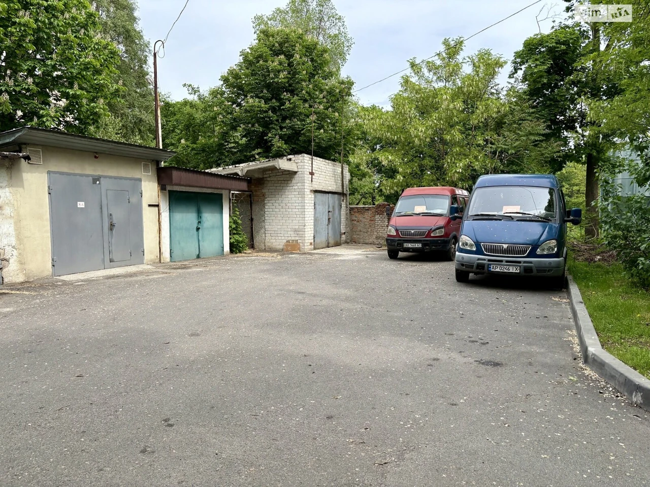 Продаж Окремий гараж Титова