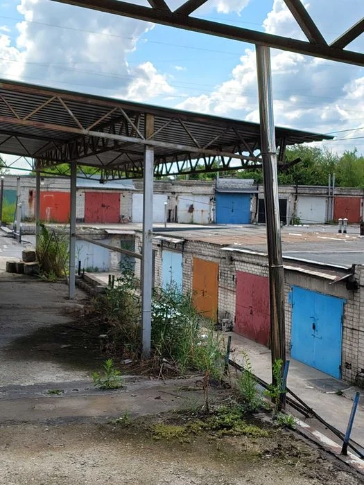 Продам  гараж в ГСК  Планер Левобережный  3 ТОРГ